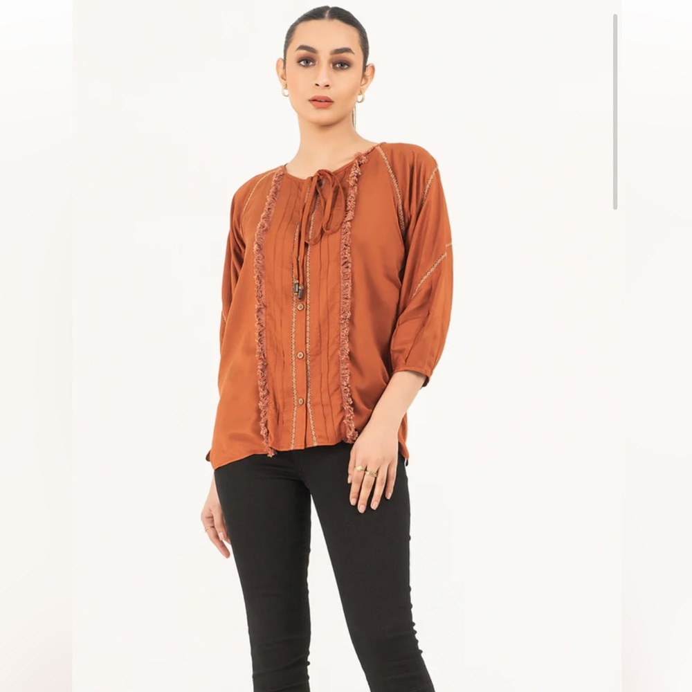 Linen Kurti-Embroidered (Pret)